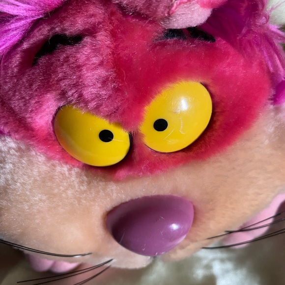 VINTAGE DISNEY ALICE IN WONDERLAND CHESHIRE CAT
STUFFED ANIMAL PLUSH TOY - Picture 2 of 8